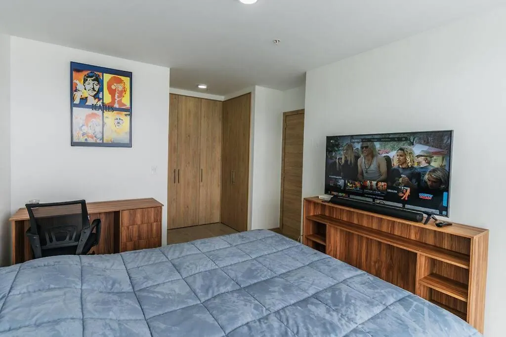 Suite Lujosa Edificio One Piso 21 Quito- Ecuador 0*, Quito